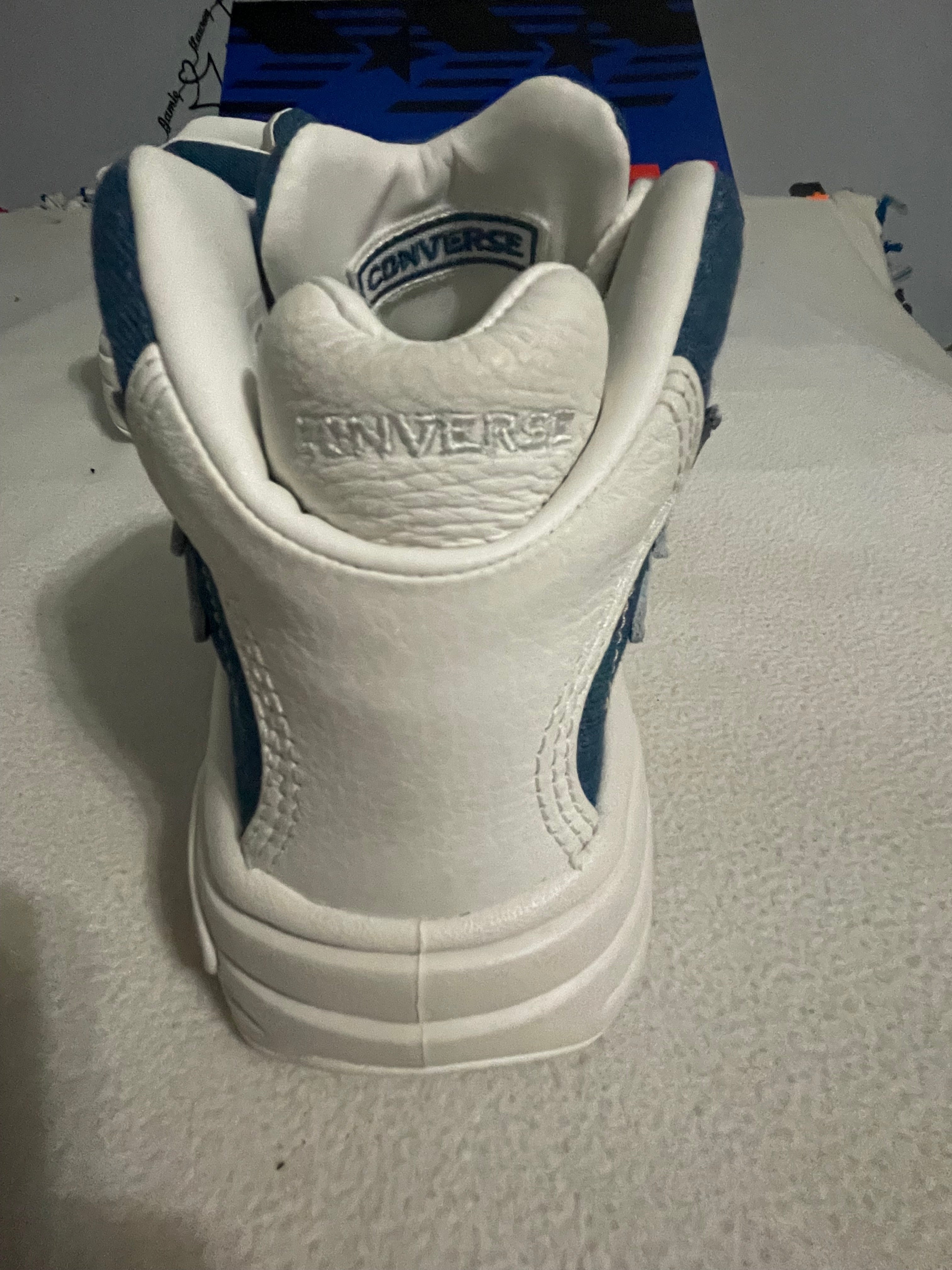 Converse CONS Blue Mid 30th Anniversary – Kentucky Wildcats Denim Edition huh