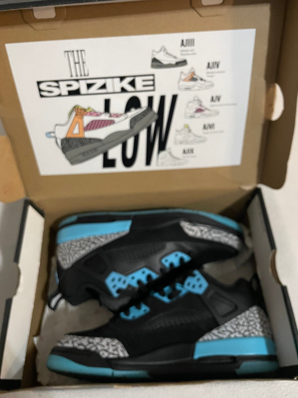 Jordan Spizike Low – Black / Powder Blue