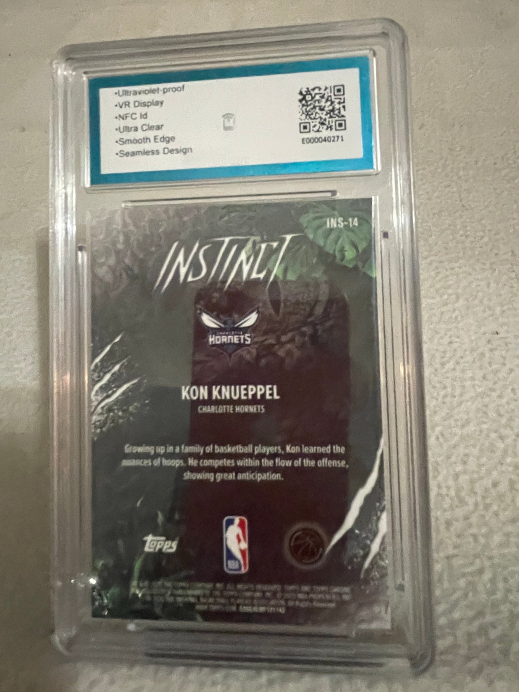 Canvas Marketing – Stephen Curry Batman Art Card | Holographic Foil | Pop 8/30