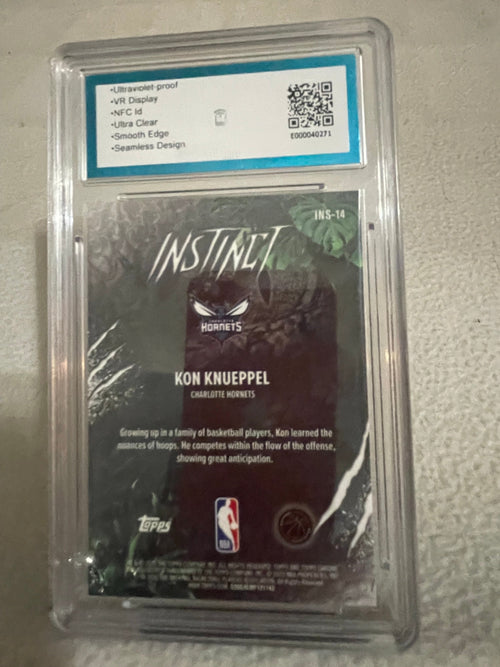 Canvas Marketing – Stephen Curry Batman Art Card | Holographic Foil | Pop 8/30