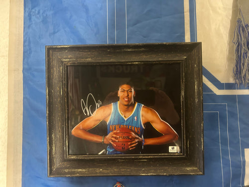 Anthony Davis Autographed 8x10 Photo – New Orleans Hornets – Beckett Authenticated (Framed)